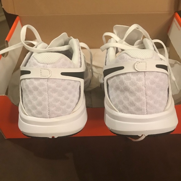 Nike Train Speed 4 white/Black Sz 10.5 - Picture 3 of 4